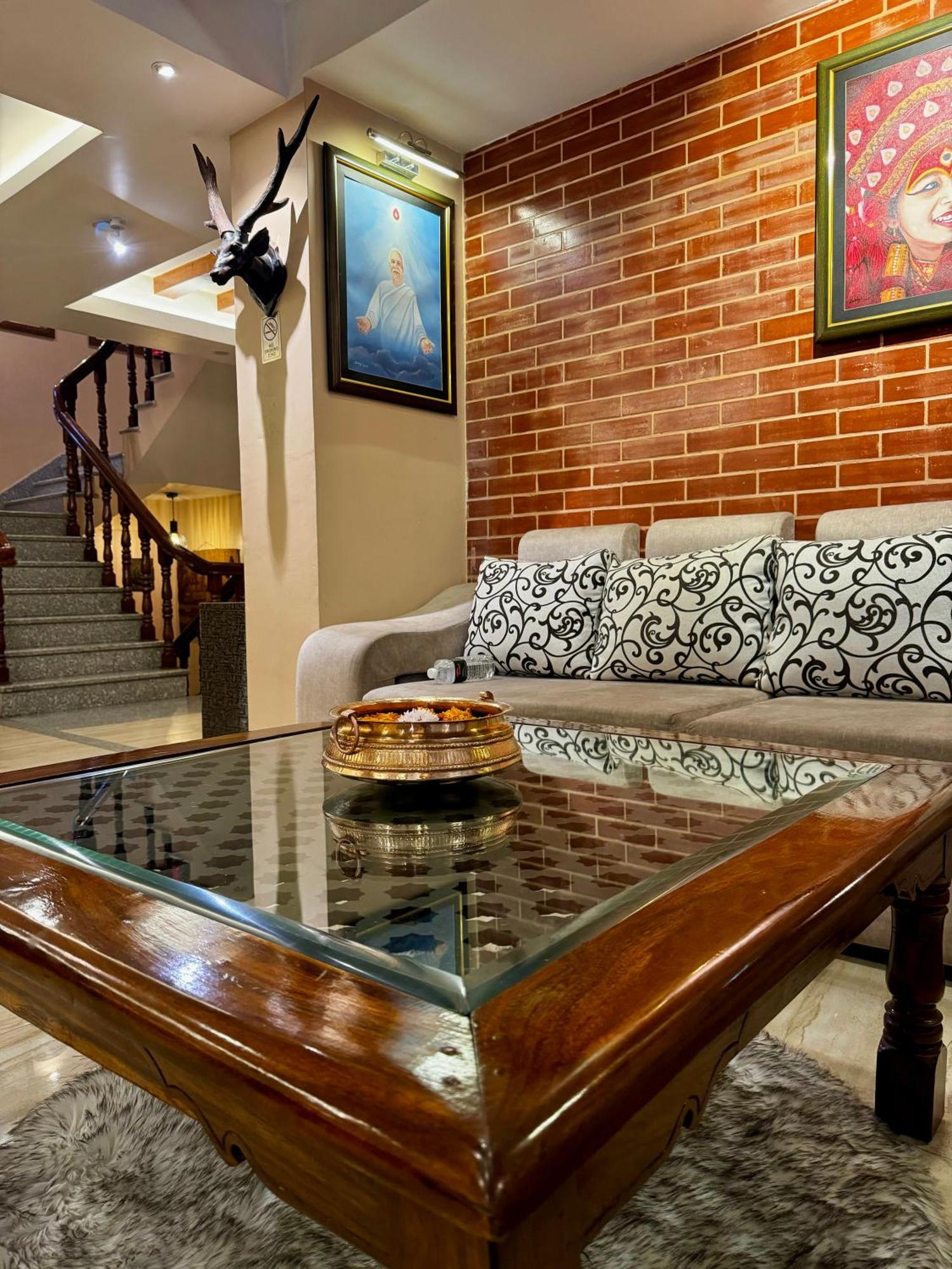 Kumari Boutique Hotel Kathmandu Exterior photo